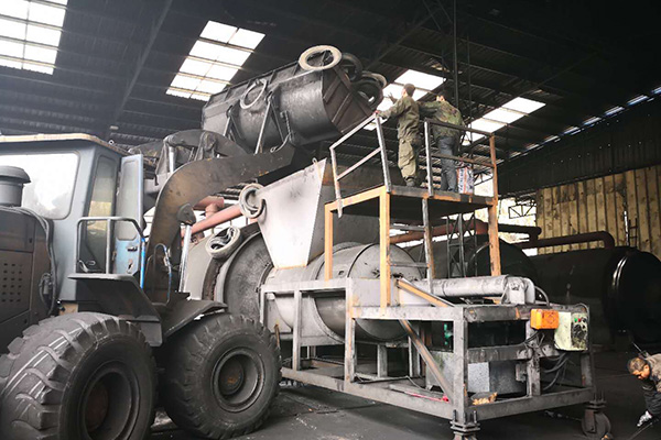 环保节能型精馏装置与土法炼油的比较 环保节能型精馏装置与土法炼油的比较